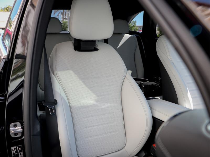 Image MERCEDES-BENZ GLC 220 d 197ch AMG Line 4Matic 9G-Tronic