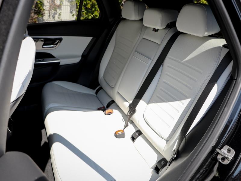 Image MERCEDES-BENZ GLC 220 d 197ch AMG Line 4Matic 9G-Tronic