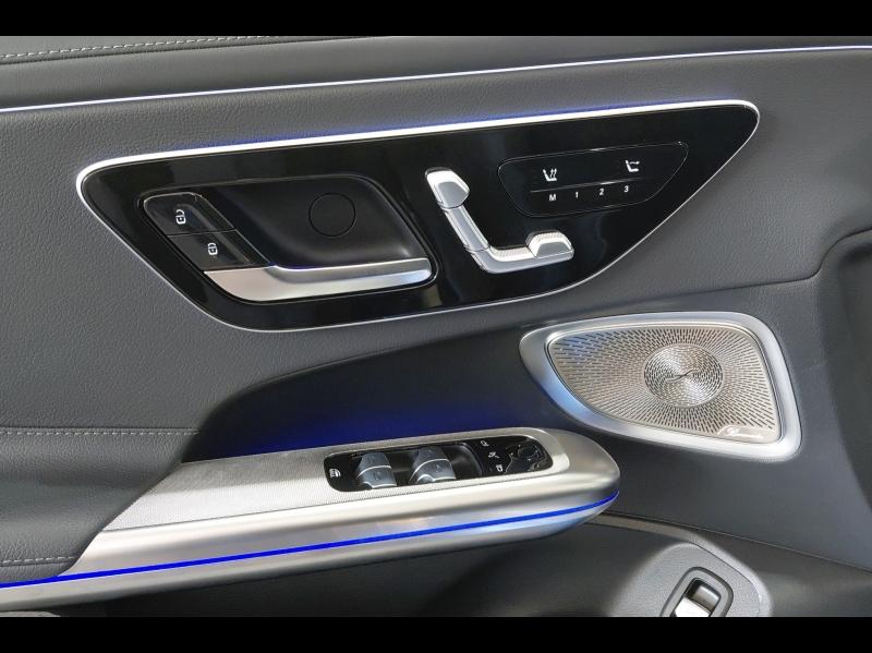 Image MERCEDES-BENZ CLE Cabriolet 220 d 197ch AMG Line 9G-Tronic