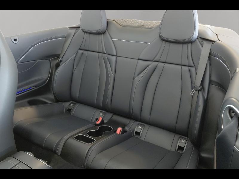 Image MERCEDES-BENZ CLE Cabriolet 220 d 197ch AMG Line 9G-Tronic