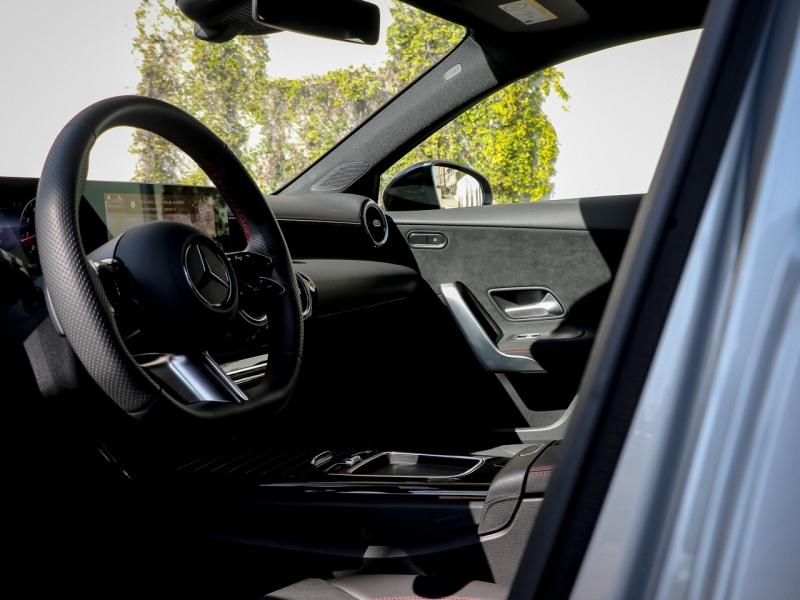 Image MERCEDES-BENZ Classe A 200 163ch Star Edition 7G-DCT