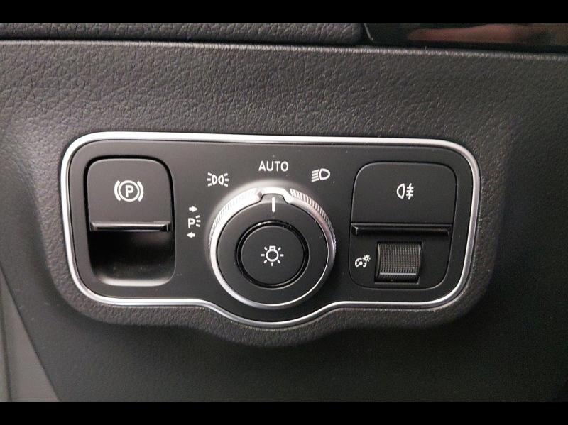 Image MERCEDES-BENZ GLA 200 d 150ch AMG Line 8G-DCT