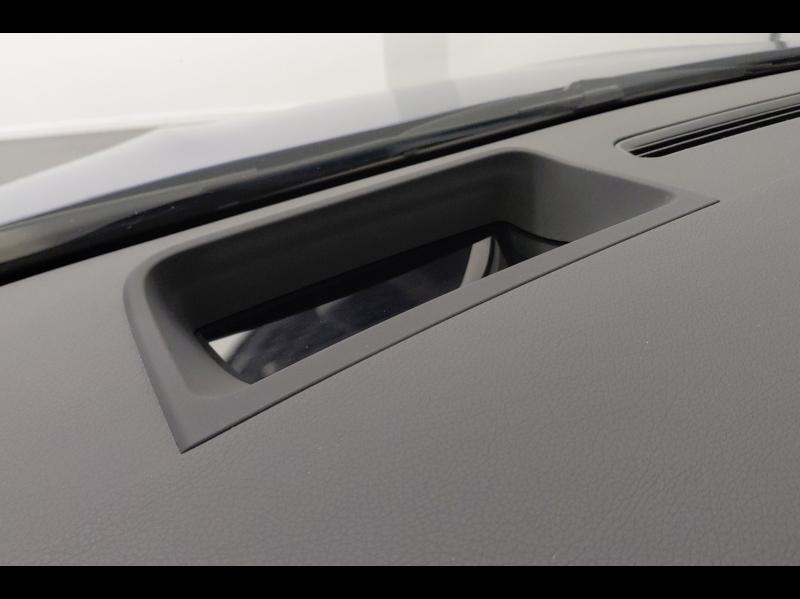 Image MERCEDES-BENZ GLA 200 d 150ch AMG Line 8G-DCT