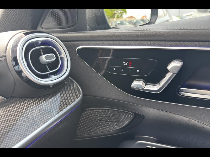 Image MERCEDES-BENZ Classe C 220 d 197ch AMG Line