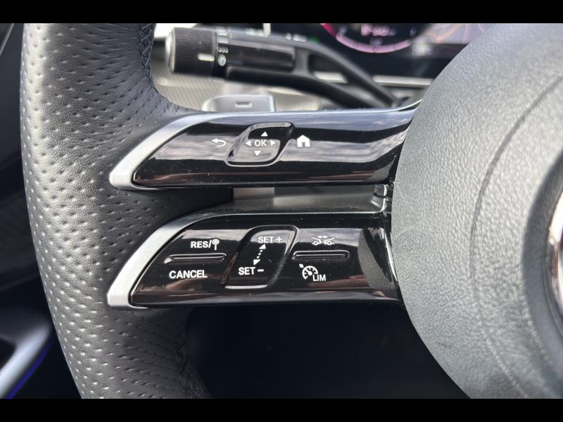 Image MERCEDES-BENZ Classe C 220 d 197ch AMG Line