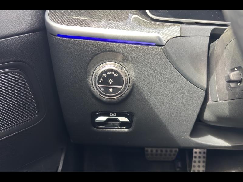 Image MERCEDES-BENZ Classe C 220 d 197ch AMG Line