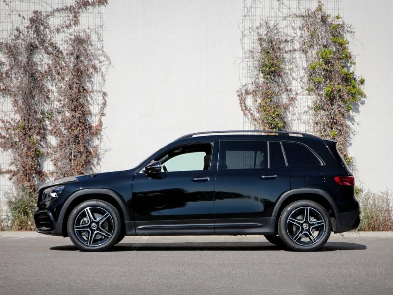 Image MERCEDES-BENZ GLB 220 d 190ch AMG Line 8G-DCT 4Matic