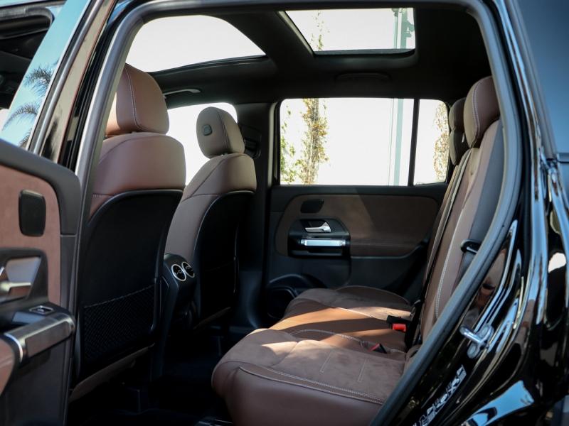 Image MERCEDES-BENZ GLB 220 d 190ch AMG Line 8G-DCT 4Matic