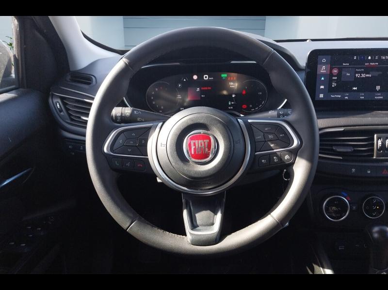 Image FIAT Tipo Cross SW 1.5 FireFly Turbo 130ch S/S Plus Hybrid DCT7 MY22