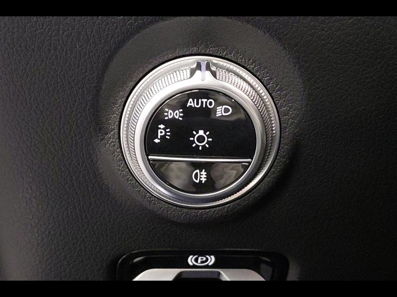 Image MERCEDES-BENZ Classe C 300 e 204+129ch AMG Line