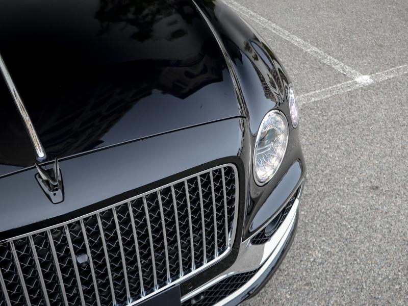 Image BENTLEY Flying Spur W12 6.0L 635ch First Edition