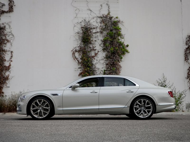 Image BENTLEY FLYING SPUR Speed W12 6.0 635ch