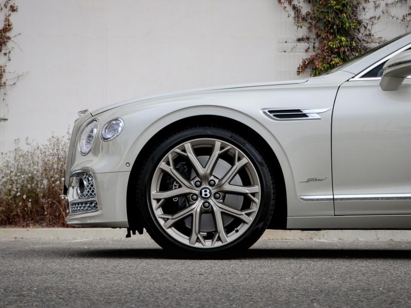 Image BENTLEY FLYING SPUR Speed W12 6.0 635ch