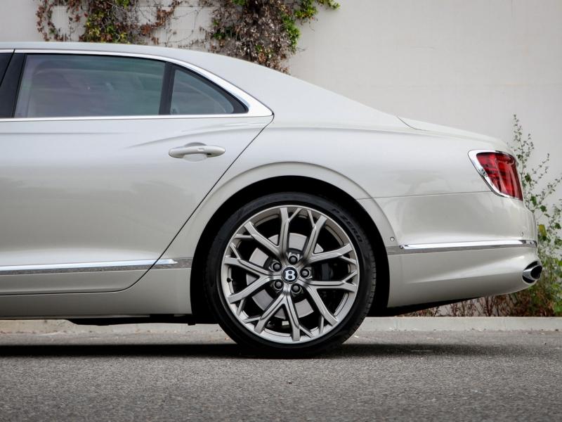 Image BENTLEY FLYING SPUR Speed W12 6.0 635ch