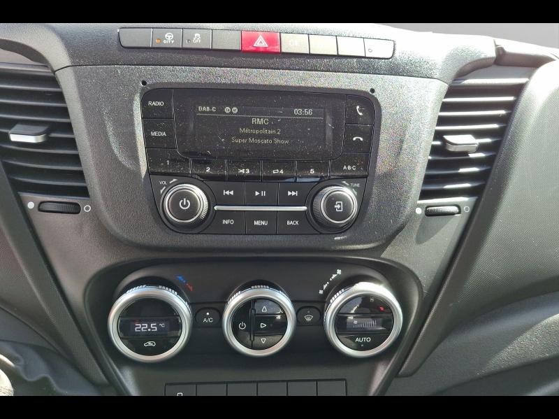 Image IVECO Daily CCb 35C16H empattement 4100 3.0L CAISSE ET HAYON DHOLLANDIA