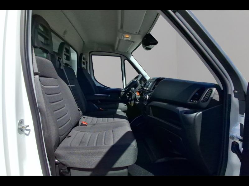 Image IVECO Daily CCb 35C16H empattement 4100 3.0L CAISSE ET HAYON DHOLLANDIA