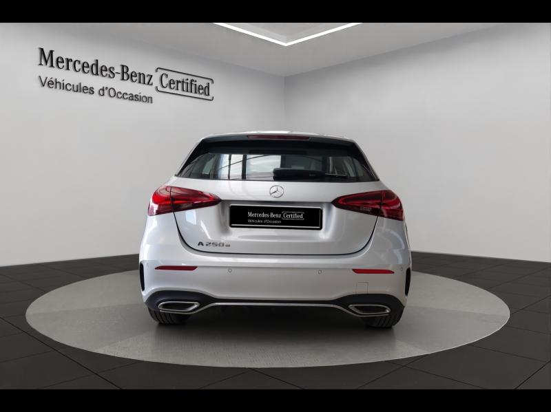 Image MERCEDES-BENZ Classe A 250 e 163+109ch AMG Line 8G-DCT