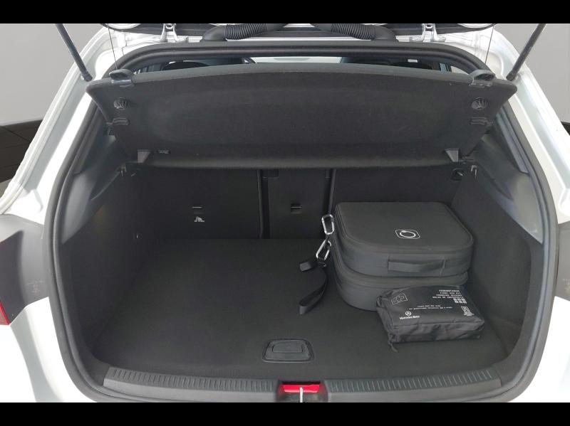 Image MERCEDES-BENZ Classe A 250 e 163+109ch AMG Line 8G-DCT