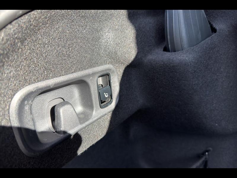 Image MERCEDES-BENZ Classe C 220 d 197ch AMG Line