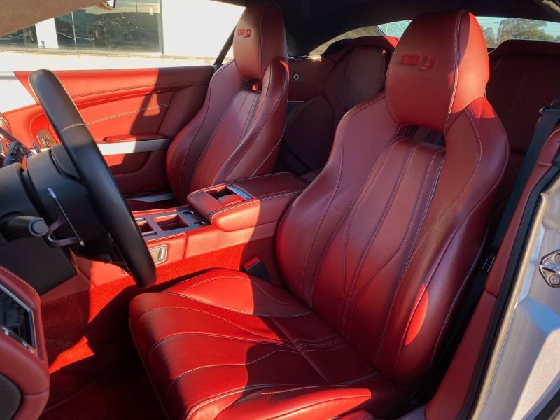 Image ASTON MARTIN DB9 Volante V12 5.9 517ch Edition Carbone Touchtronic II