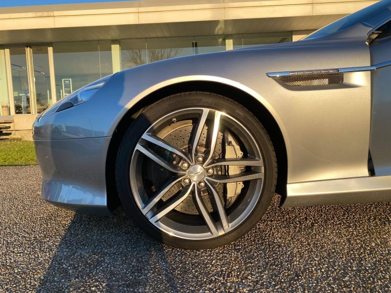 Image ASTON MARTIN DB9 Volante V12 5.9 517ch Edition Carbone Touchtronic II
