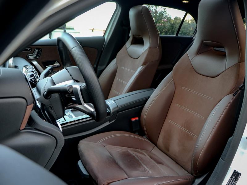 Image MERCEDES-BENZ Classe A 250 e AMG Line