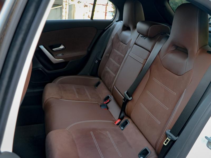 Image MERCEDES-BENZ Classe A 250 e AMG Line