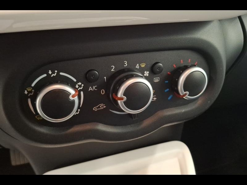 Image RENAULT Twingo 1.0 SCe 70ch Stop&Start Intens eco²