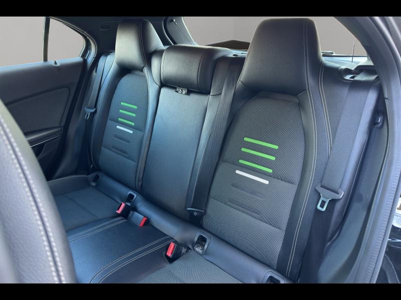 Image MERCEDES-BENZ Classe A 180 Intuition 7G-DCT