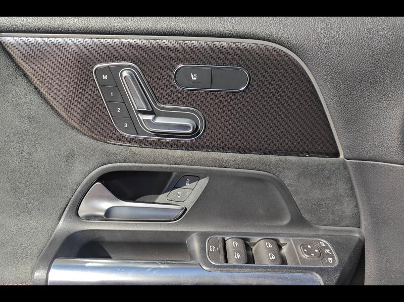 Image MERCEDES-BENZ GLA 200 d 150ch AMG Line 8G-DCT