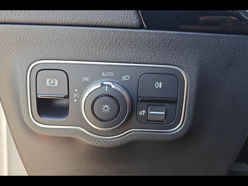 Image MERCEDES-BENZ GLA 200 d 150ch AMG Line 8G-DCT