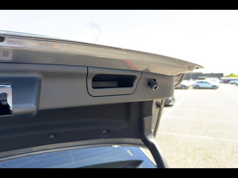 Image MERCEDES-BENZ Classe C 220 d 197ch AMG Line