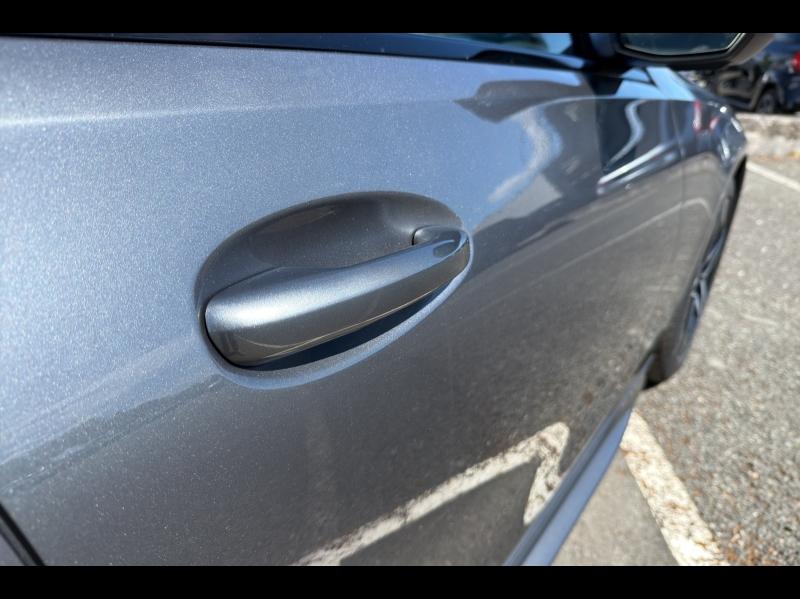 Image MERCEDES-BENZ Classe C 220 d 197ch AMG Line