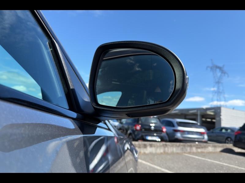 Image MERCEDES-BENZ Classe C 220 d 197ch AMG Line