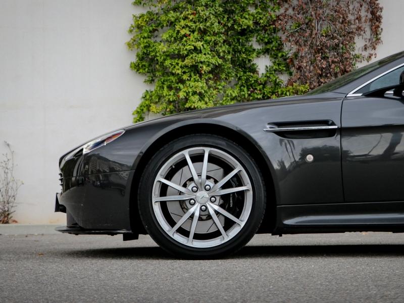 Image ASTON MARTIN V8 Vantage V8 4.7 430ch S Sportshift II
