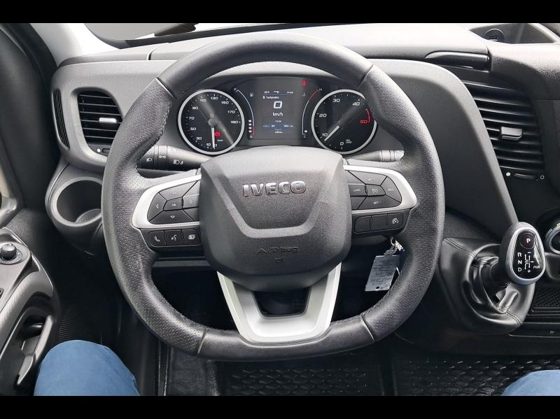 Image IVECO Daily 35S Fg 35S18H 3.0 V12 Hi-Matic