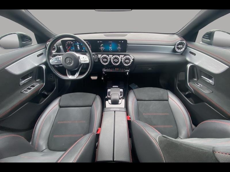Image MERCEDES-BENZ CLA 180 d 116ch AMG Line 7G-DCT
