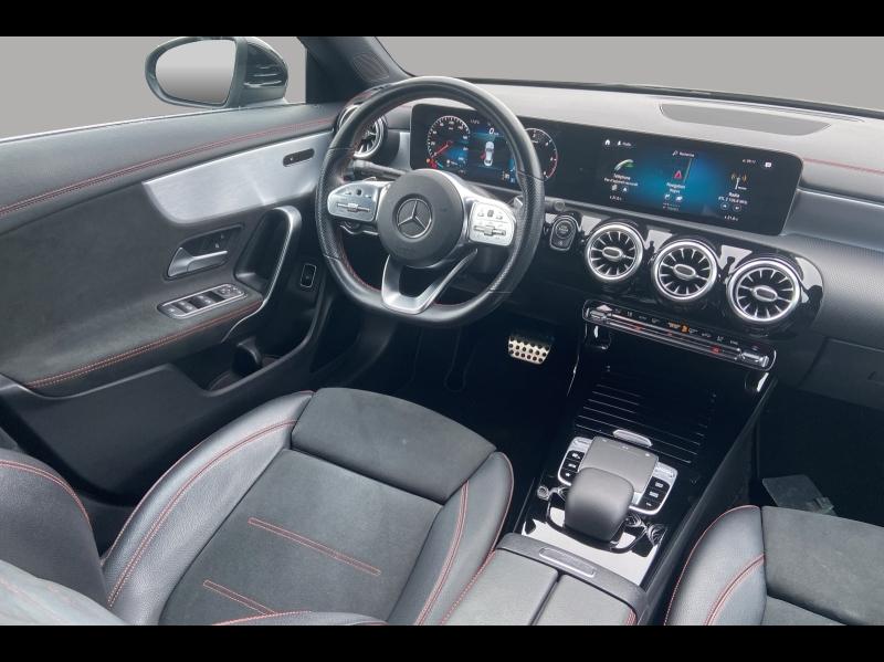 Image MERCEDES-BENZ CLA 180 d 116ch AMG Line 7G-DCT
