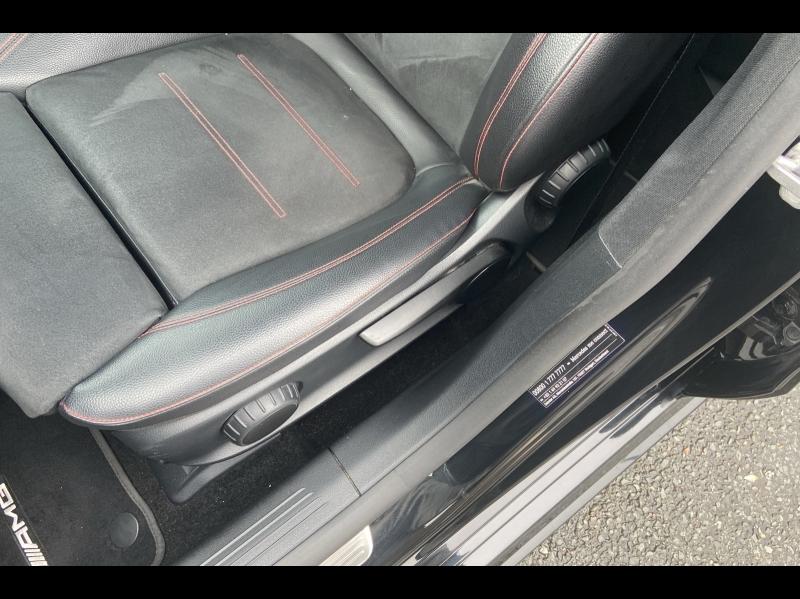 Image MERCEDES-BENZ CLA 180 d 116ch AMG Line 7G-DCT