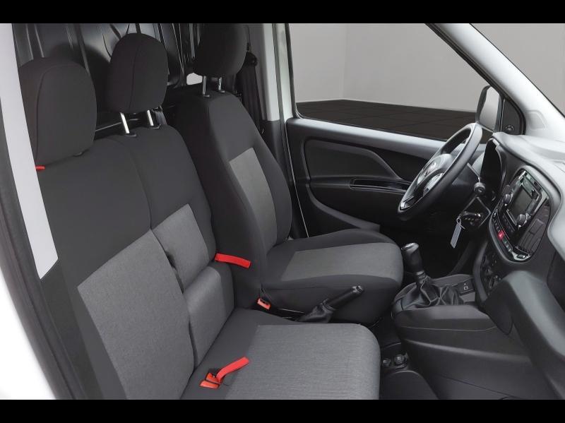 Image FIAT Doblo Cargo 1.3 Multijet 95ch Pro Lounge