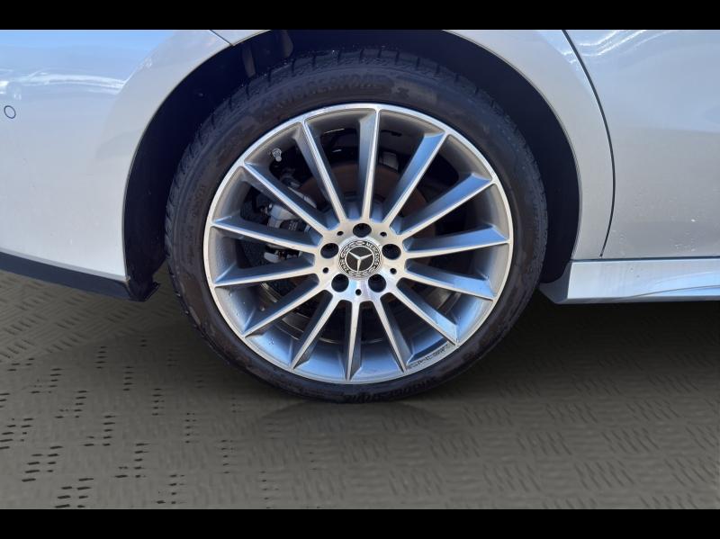 Image MERCEDES-BENZ CLA Shooting Brake 220 d 190ch AMG Line 8G-DCT
