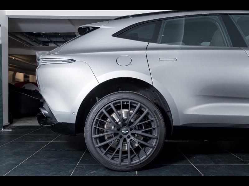 Image ASTON MARTIN DBX 4.0 V8 biturbo 550ch BVA9