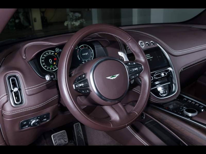 Image ASTON MARTIN DBX 4.0 V8 biturbo 550ch BVA9