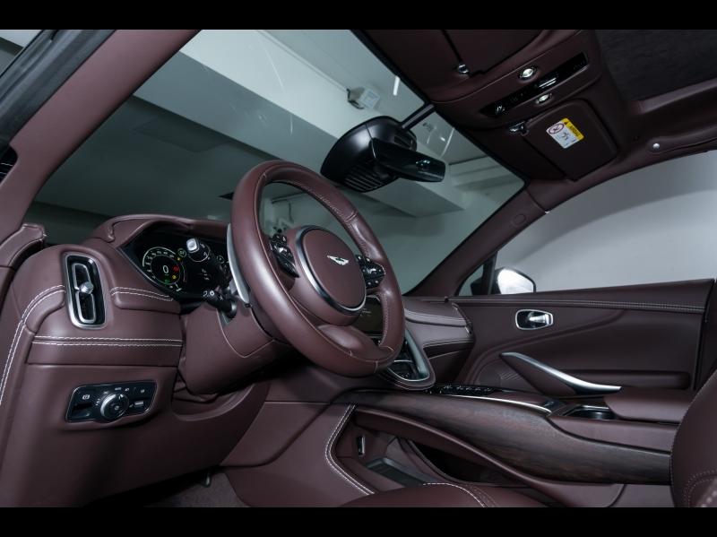 Image ASTON MARTIN DBX 4.0 V8 biturbo 550ch BVA9