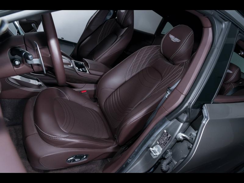 Image ASTON MARTIN DBX 4.0 V8 biturbo 550ch BVA9
