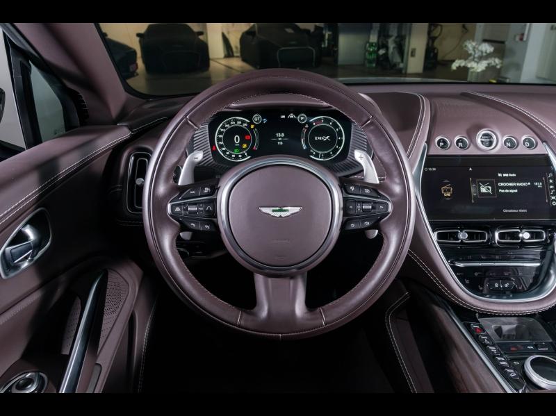 Image ASTON MARTIN DBX 4.0 V8 biturbo 550ch BVA9