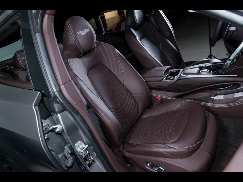 Image ASTON MARTIN DBX 4.0 V8 biturbo 550ch BVA9