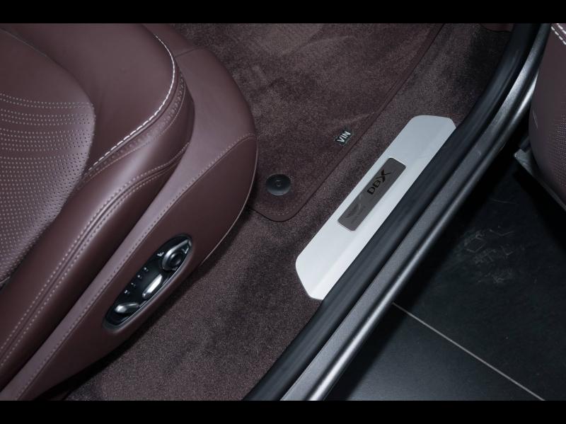 Image ASTON MARTIN DBX 4.0 V8 biturbo 550ch BVA9