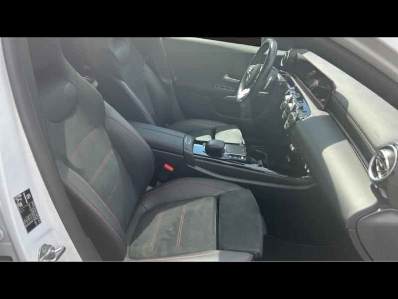 Image MERCEDES-BENZ Classe A 220 d 190ch AMG Line 8G-DCT 10cv