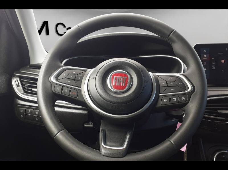Image FIAT Tipo Cross SW 1.5 FireFly Turbo 130ch S/S (RED) Hybrid DCT7 MY22